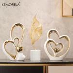 Creative Living Room Statue Ornaments, Love-Shaped Ornament